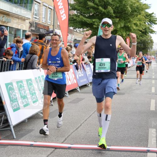 15.09.2024 - PSD Bank Halbmarathon Strokosch-Dieckow http://msf.ph/oto/7091746 15.09.2024 11:27:47 Ziel 433, 439, 658, 690, 722, 825, 874, 895, 1029, 1037, 1045, 1054 meine-sportfotos.de
