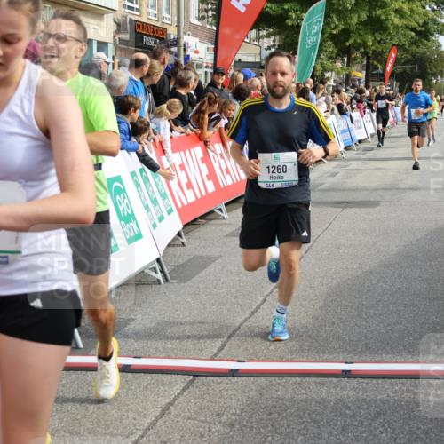 15.09.2024 - PSD Bank Halbmarathon Strokosch-Dieckow http://msf.ph/oto/7091759 15.09.2024 11:42:00 Ziel 943, 953, 1183, 1203, 1241, 1260, 1262, 1309, 1320, 1542, 1970, 2083, 2707, 2850 meine-sportfotos.de