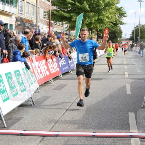 15.09.2024 - PSD Bank Halbmarathon Strokosch-Dieckow http://msf.ph/oto/7091766 15.09.2024 11:42:03 Ziel 943, 953, 1183, 1203, 1241, 1260, 1262, 1309, 1542, 1970, 2707, 2850 meine-sportfotos.de