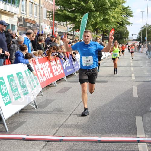 15.09.2024 - PSD Bank Halbmarathon Strokosch-Dieckow http://msf.ph/oto/7091770 15.09.2024 11:42:03 Ziel 943, 953, 1183, 1203, 1241, 1260, 1262, 1309, 1542, 1970, 2707, 2850 meine-sportfotos.de