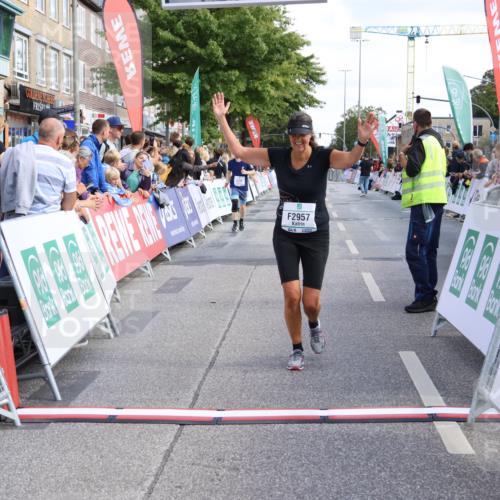 15.09.2024 - PSD Bank Halbmarathon Strokosch-Dieckow http://msf.ph/oto/7091784 15.09.2024 12:21:00 Ziel 2128, 2325, 2957, 3032 meine-sportfotos.de