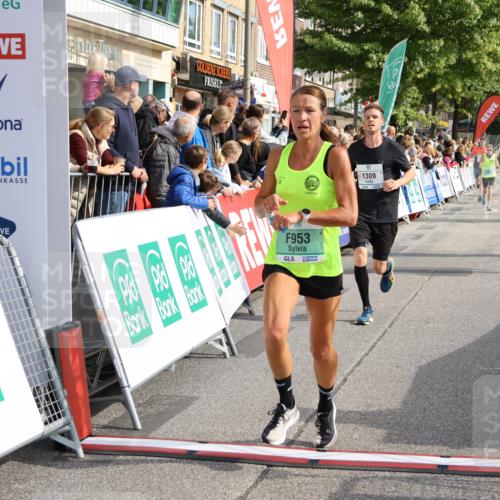 15.09.2024 - PSD Bank Halbmarathon Strokosch-Dieckow http://msf.ph/oto/7091798 15.09.2024 11:42:06 Ziel 726, 763, 943, 953, 1183, 1203, 1215, 1241, 1260, 1262, 1309, 1542, 1671, 2850 meine-sportfotos.de