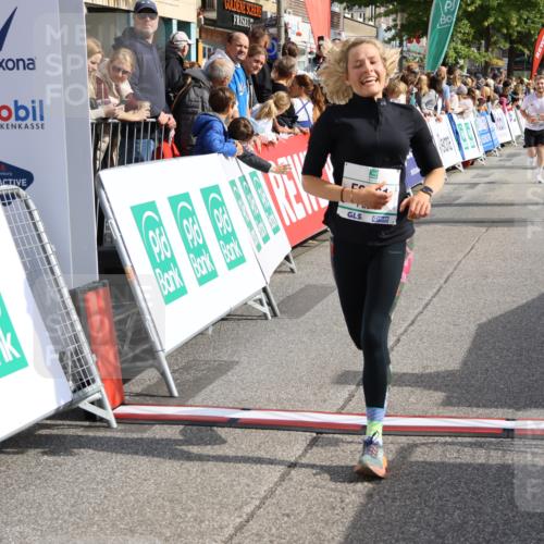 15.09.2024 - PSD Bank Halbmarathon Strokosch-Dieckow http://msf.ph/oto/7091886 15.09.2024 11:42:20 Ziel 726, 735, 763, 1215, 1309, 1592, 1671, 1875, 2661 meine-sportfotos.de