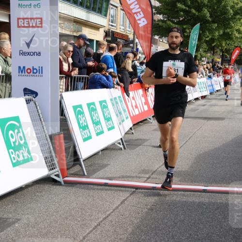 15.09.2024 - PSD Bank Halbmarathon Strokosch-Dieckow http://msf.ph/oto/7091902 15.09.2024 11:36:12 Ziel 438, 1109, 1120, 1194, 1231, 1394, 1399, 2690 meine-sportfotos.de