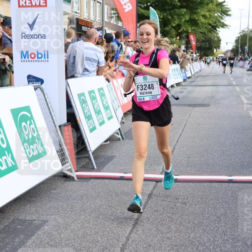 15.09.2024 - PSD Bank Halbmarathon Strokosch-Dieckow http://msf.ph/oto/7091903 15.09.2024 12:21:14 Ziel 2070, 2128, 3248 meine-sportfotos.de