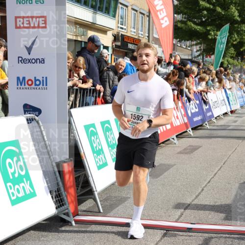 15.09.2024 - PSD Bank Halbmarathon Strokosch-Dieckow http://msf.ph/oto/7091904 15.09.2024 11:42:24 Ziel 726, 735, 763, 1215, 1259, 1470, 1566, 1592, 1671, 1875, 2661 meine-sportfotos.de