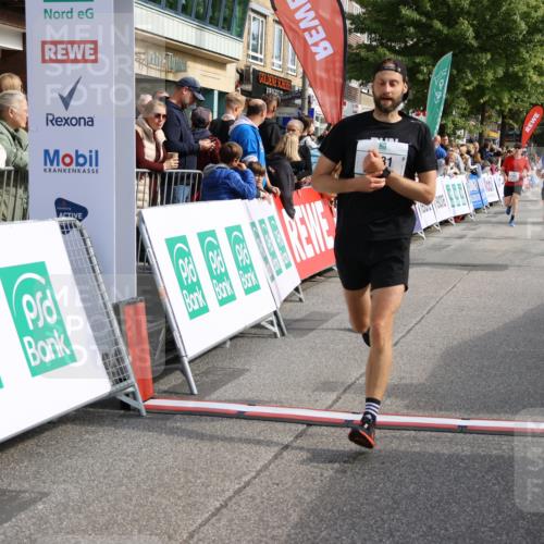 15.09.2024 - PSD Bank Halbmarathon Strokosch-Dieckow http://msf.ph/oto/7091906 15.09.2024 11:36:12 Ziel 438, 1109, 1120, 1194, 1231, 1394, 1399, 2690 meine-sportfotos.de