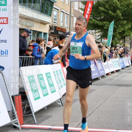 15.09.2024 - PSD Bank Halbmarathon Strokosch-Dieckow http://msf.ph/oto/7091907 15.09.2024 11:28:06 Ziel 427, 691, 694, 890, 1027, 1031, 1046, 1054, 1099 meine-sportfotos.de