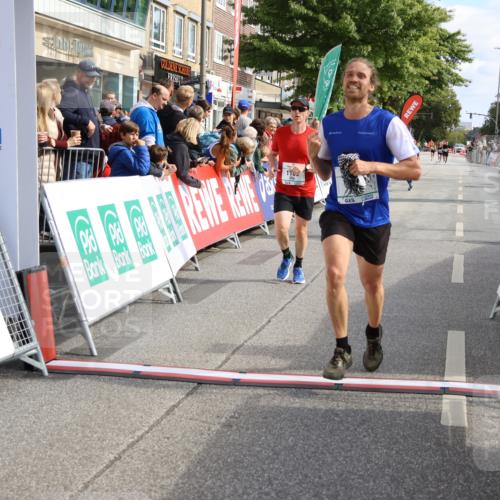 15.09.2024 - PSD Bank Halbmarathon Strokosch-Dieckow http://msf.ph/oto/7091920 15.09.2024 11:36:16 Ziel 438, 770, 1109, 1120, 1194, 1231, 1394, 1399, 2690 meine-sportfotos.de