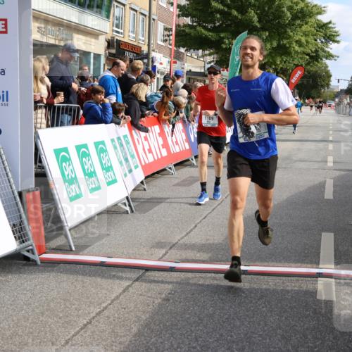 15.09.2024 - PSD Bank Halbmarathon Strokosch-Dieckow http://msf.ph/oto/7091924 15.09.2024 11:36:16 Ziel 438, 770, 1109, 1120, 1194, 1231, 1394, 1399, 2690 meine-sportfotos.de