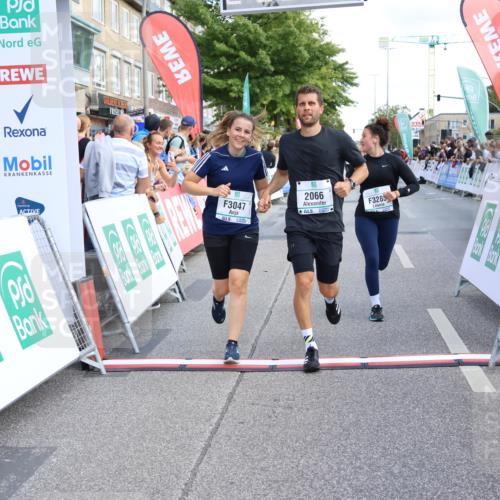 15.09.2024 - PSD Bank Halbmarathon Strokosch-Dieckow http://msf.ph/oto/7091932 15.09.2024 12:21:29 Ziel 2066, 3047, 3285 meine-sportfotos.de