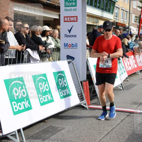 15.09.2024 - PSD Bank Halbmarathon Strokosch-Dieckow http://msf.ph/oto/7091947 15.09.2024 11:36:18 Ziel 438, 770, 1109, 1120, 1194, 1231, 1394, 1399 meine-sportfotos.de