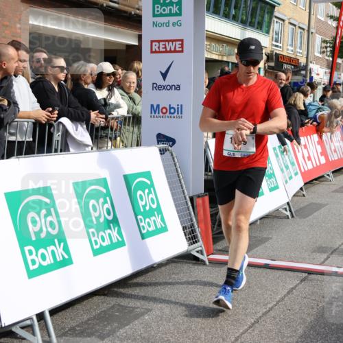 15.09.2024 - PSD Bank Halbmarathon Strokosch-Dieckow http://msf.ph/oto/7091955 15.09.2024 11:36:18 Ziel 438, 770, 1109, 1120, 1194, 1231, 1394, 1399 meine-sportfotos.de