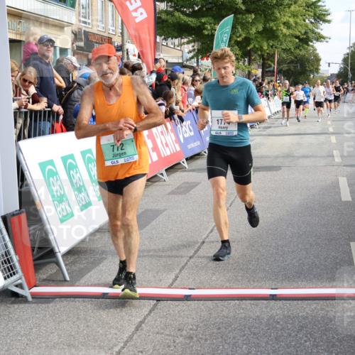 15.09.2024 - PSD Bank Halbmarathon Strokosch-Dieckow http://msf.ph/oto/7091956 15.09.2024 11:42:41 Ziel 772, 920, 968, 1116, 1151, 1213, 1259, 1470, 1479, 1533, 1559, 1566, 1774, 2610, 2643 meine-sportfotos.de