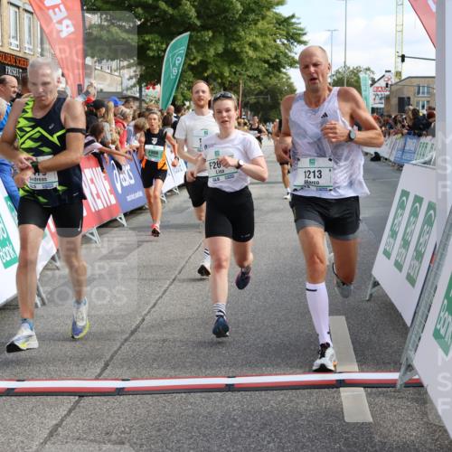 15.09.2024 - PSD Bank Halbmarathon Strokosch-Dieckow http://msf.ph/oto/7091961 15.09.2024 11:42:48 Ziel 715, 772, 956, 968, 1116, 1151, 1213, 1468, 1479, 1559, 1589, 1719, 1774, 2610, 2659 meine-sportfotos.de