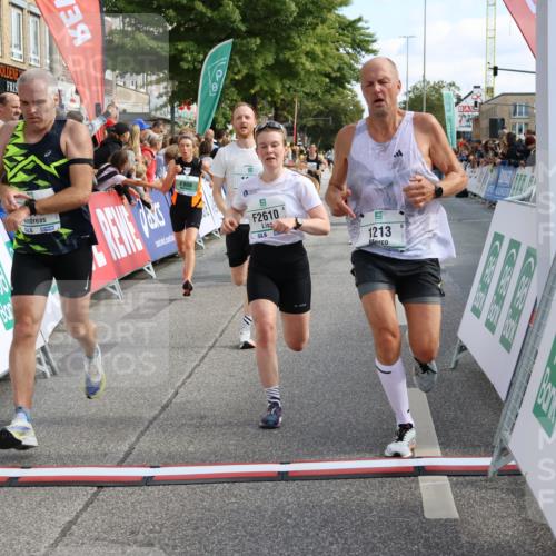 15.09.2024 - PSD Bank Halbmarathon Strokosch-Dieckow http://msf.ph/oto/7091965 15.09.2024 11:42:48 Ziel 715, 772, 956, 968, 1116, 1151, 1213, 1468, 1479, 1559, 1589, 1719, 1774, 2610, 2659 meine-sportfotos.de