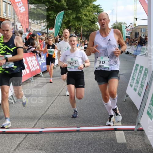 15.09.2024 - PSD Bank Halbmarathon Strokosch-Dieckow http://msf.ph/oto/7091969 15.09.2024 11:42:48 Ziel 715, 772, 956, 968, 1116, 1151, 1213, 1468, 1479, 1559, 1589, 1719, 1774, 2610, 2659 meine-sportfotos.de