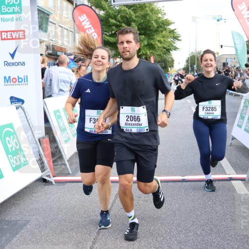 15.09.2024 - PSD Bank Halbmarathon Strokosch-Dieckow http://msf.ph/oto/7091979 15.09.2024 12:21:30 Ziel 2066, 3047, 3285 meine-sportfotos.de