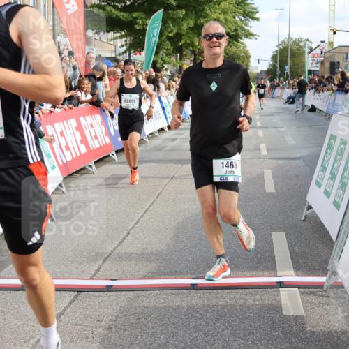 15.09.2024 - PSD Bank Halbmarathon Strokosch-Dieckow http://msf.ph/oto/7091998 15.09.2024 11:42:53 Ziel 715, 772, 956, 1116, 1213, 1292, 1468, 1479, 1589, 1719, 1774, 2489, 2610, 2659 meine-sportfotos.de