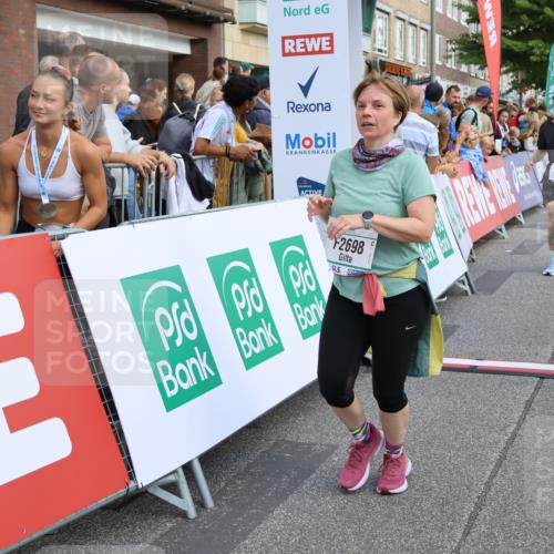 15.09.2024 - PSD Bank Halbmarathon Strokosch-Dieckow http://msf.ph/oto/7092049 15.09.2024 12:21:41 Ziel 2066, 2254, 2256, 2379, 2404, 2698, 3047, 3069, 3285, 3555 meine-sportfotos.de