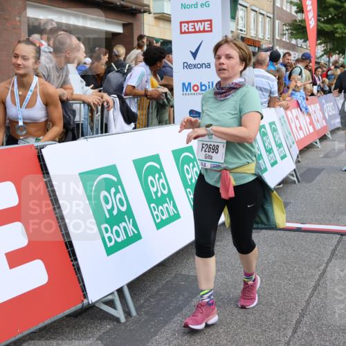15.09.2024 - PSD Bank Halbmarathon Strokosch-Dieckow http://msf.ph/oto/7092053 15.09.2024 12:21:41 Ziel 2066, 2254, 2256, 2379, 2404, 2698, 3047, 3069, 3285, 3555 meine-sportfotos.de