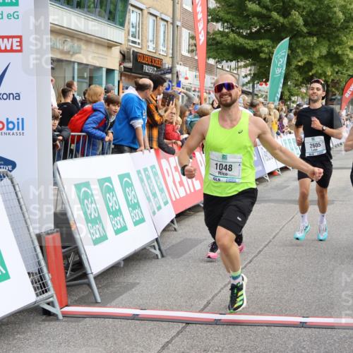 15.09.2024 - PSD Bank Halbmarathon Strokosch-Dieckow http://msf.ph/oto/7092056 15.09.2024 11:28:31 Ziel 917, 926, 1019, 1042, 1048, 1080, 1082, 2605, 2612 meine-sportfotos.de