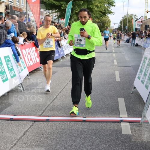 15.09.2024 - PSD Bank Halbmarathon Strokosch-Dieckow http://msf.ph/oto/7092062 15.09.2024 11:43:07 Ziel 715, 760, 1292, 1298, 1496, 1548, 1563, 1652, 2489, 2659 meine-sportfotos.de
