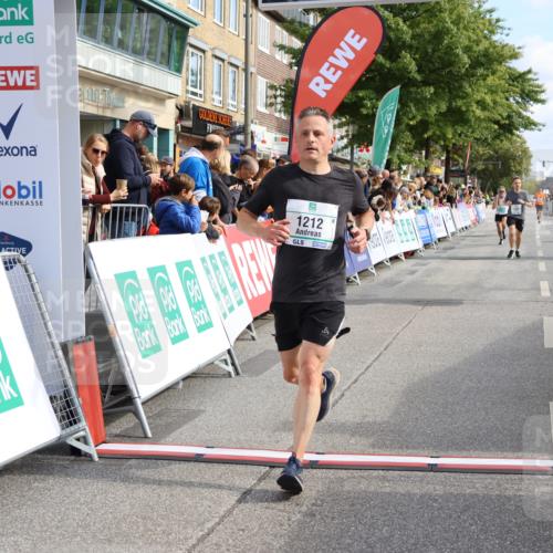 15.09.2024 - PSD Bank Halbmarathon Strokosch-Dieckow http://msf.ph/oto/7092074 15.09.2024 11:36:43 Ziel 748, 757, 944, 1212, 1383, 1439, 2631 meine-sportfotos.de