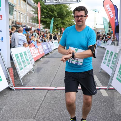 15.09.2024 - PSD Bank Halbmarathon Strokosch-Dieckow http://msf.ph/oto/7092078 15.09.2024 12:21:44 Ziel 2254, 2256, 2379, 2404, 2698, 3069, 3555 meine-sportfotos.de