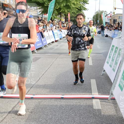 15.09.2024 - PSD Bank Halbmarathon Strokosch-Dieckow http://msf.ph/oto/7092089 15.09.2024 11:43:16 Ziel 752, 942, 1226, 1298, 1343, 1496, 1548, 1563, 1652, 2651, 2694 meine-sportfotos.de