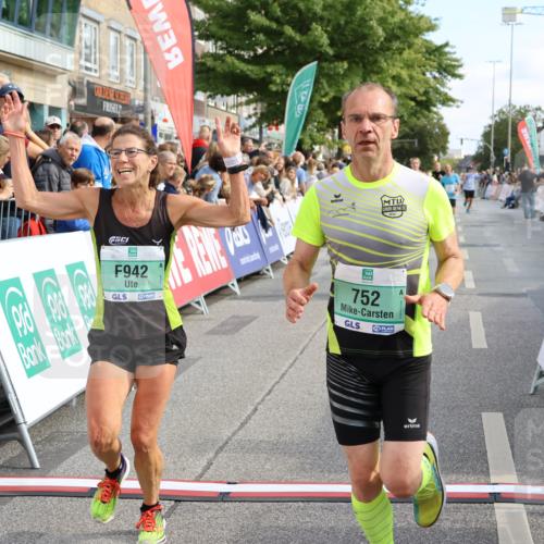 15.09.2024 - PSD Bank Halbmarathon Strokosch-Dieckow http://msf.ph/oto/7092093 15.09.2024 11:43:18 Ziel 752, 942, 1224, 1226, 1298, 1343, 1496, 1563, 1652, 2651, 2694 meine-sportfotos.de