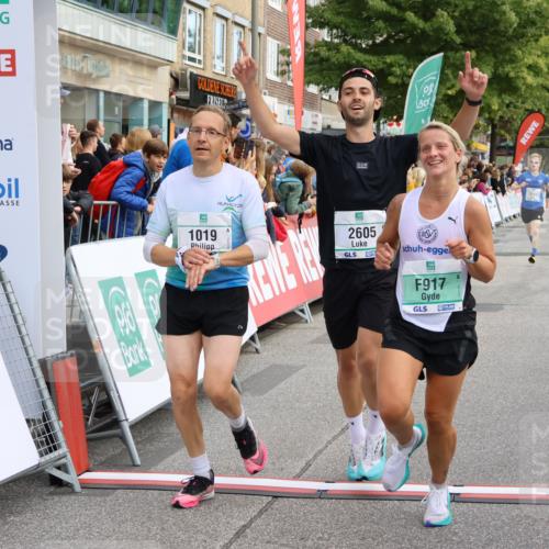 15.09.2024 - PSD Bank Halbmarathon Strokosch-Dieckow http://msf.ph/oto/7092099 15.09.2024 11:28:32 Ziel 917, 926, 1019, 1042, 1048, 1080, 1082, 2605, 2612 meine-sportfotos.de