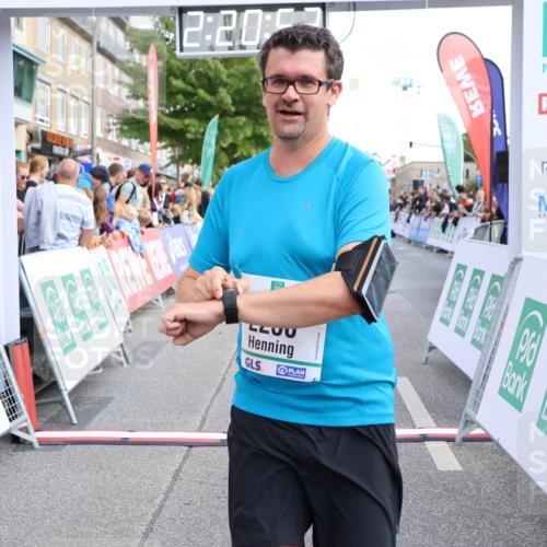 15.09.2024 - PSD Bank Halbmarathon Strokosch-Dieckow http://msf.ph/oto/7092100 15.09.2024 12:21:44 Ziel 2254, 2256, 2379, 2404, 2698, 3069, 3555 meine-sportfotos.de
