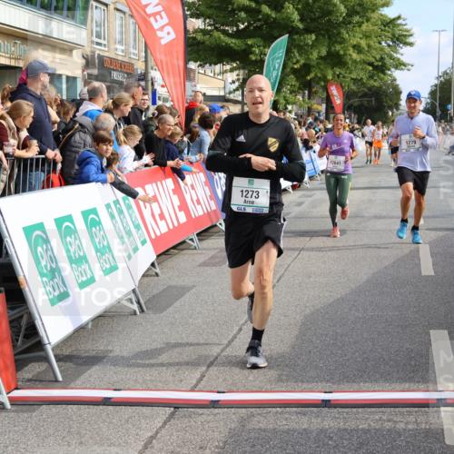 15.09.2024 - PSD Bank Halbmarathon Strokosch-Dieckow http://msf.ph/oto/7092133 15.09.2024 11:43:28 Ziel 752, 942, 1224, 1226, 1273, 1279, 1343, 1377, 1653, 2641, 2651, 2694 meine-sportfotos.de