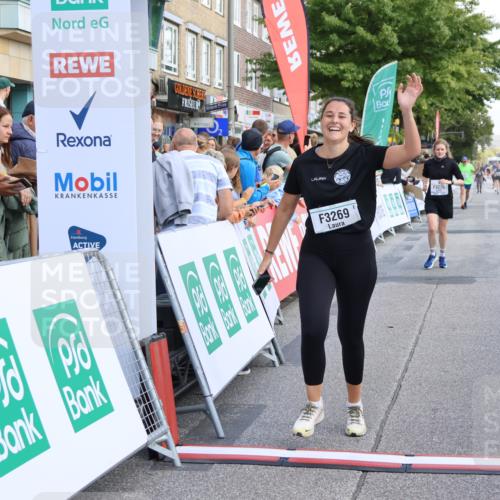 15.09.2024 - PSD Bank Halbmarathon Strokosch-Dieckow http://msf.ph/oto/7092139 15.09.2024 12:21:53 Ziel 2254, 2256, 2379, 2951, 3269, 3275, 3555 meine-sportfotos.de