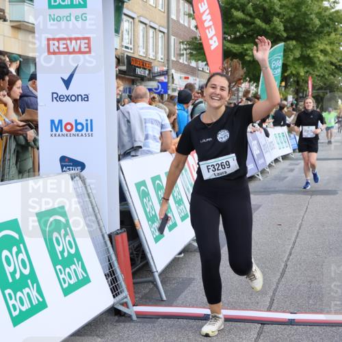 15.09.2024 - PSD Bank Halbmarathon Strokosch-Dieckow http://msf.ph/oto/7092154 15.09.2024 12:21:54 Ziel 2254, 2256, 2379, 2951, 3269, 3275 meine-sportfotos.de