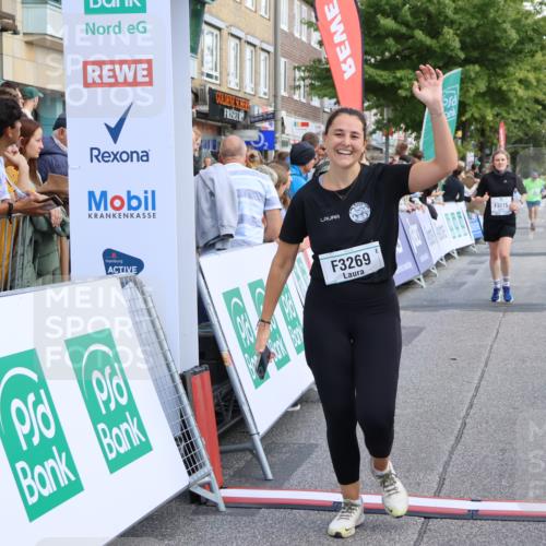 15.09.2024 - PSD Bank Halbmarathon Strokosch-Dieckow http://msf.ph/oto/7092157 15.09.2024 12:21:54 Ziel 2254, 2256, 2379, 2951, 3269, 3275 meine-sportfotos.de