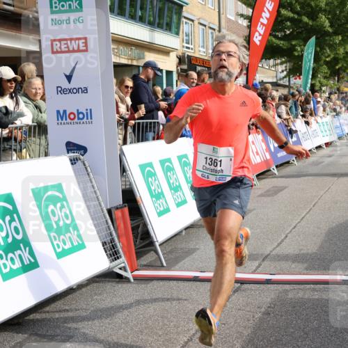 15.09.2024 - PSD Bank Halbmarathon Strokosch-Dieckow http://msf.ph/oto/7092164 15.09.2024 11:36:55 Ziel 757, 1212, 1361, 1376, 1383, 1452 meine-sportfotos.de