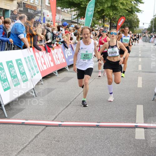 15.09.2024 - PSD Bank Halbmarathon Strokosch-Dieckow http://msf.ph/oto/7092177 15.09.2024 11:28:42 Ziel 425, 431, 585, 889, 893, 905, 917, 926, 929, 1019, 1042, 1048, 1063, 2605, 3510 meine-sportfotos.de