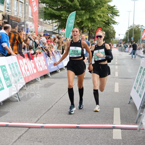 15.09.2024 - PSD Bank Halbmarathon Strokosch-Dieckow http://msf.ph/oto/7092217 15.09.2024 11:28:47 Ziel 425, 431, 585, 889, 893, 905, 926, 929, 1042, 1063, 1065, 1126, 1487, 3510 meine-sportfotos.de
