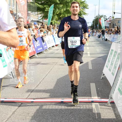15.09.2024 - PSD Bank Halbmarathon Strokosch-Dieckow http://msf.ph/oto/7092249 15.09.2024 11:43:40 Ziel 1190, 1273, 1279, 1299, 1322, 1332, 1377, 1443, 1545, 1653, 1901, 2488, 2565, 2637, 2641 meine-sportfotos.de