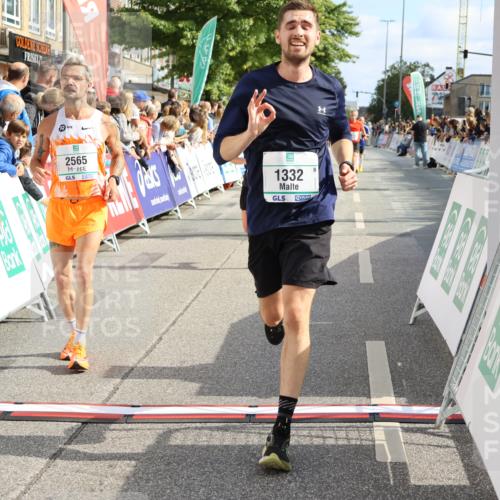 15.09.2024 - PSD Bank Halbmarathon Strokosch-Dieckow http://msf.ph/oto/7092255 15.09.2024 11:43:40 Ziel 1190, 1273, 1279, 1299, 1322, 1332, 1377, 1443, 1545, 1653, 1901, 2488, 2565, 2637, 2641 meine-sportfotos.de