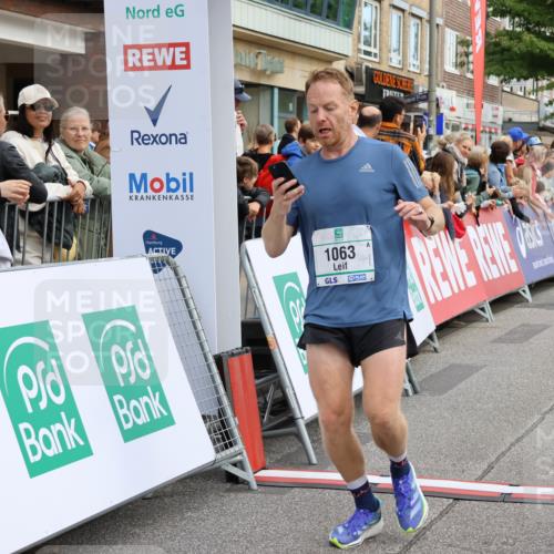 15.09.2024 - PSD Bank Halbmarathon Strokosch-Dieckow http://msf.ph/oto/7092260 15.09.2024 11:28:50 Ziel 425, 431, 585, 830, 889, 893, 905, 929, 1063, 1065, 1126, 1487, 2603, 3510 meine-sportfotos.de