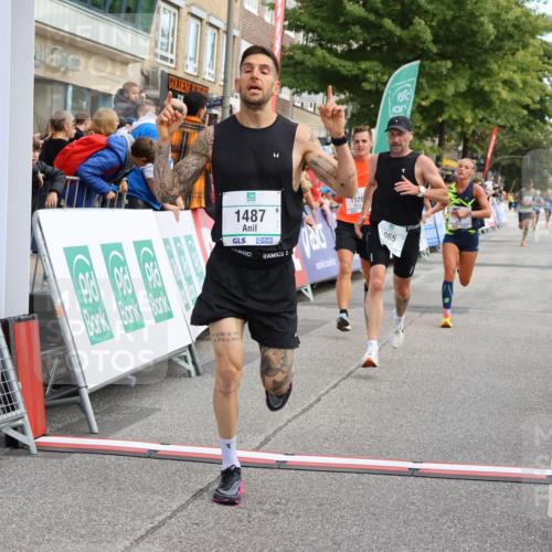 15.09.2024 - PSD Bank Halbmarathon Strokosch-Dieckow http://msf.ph/oto/7092270 15.09.2024 11:28:54 Ziel 425, 431, 585, 830, 889, 893, 905, 915, 929, 1063, 1065, 1103, 1126, 1487, 2603, 3510 meine-sportfotos.de