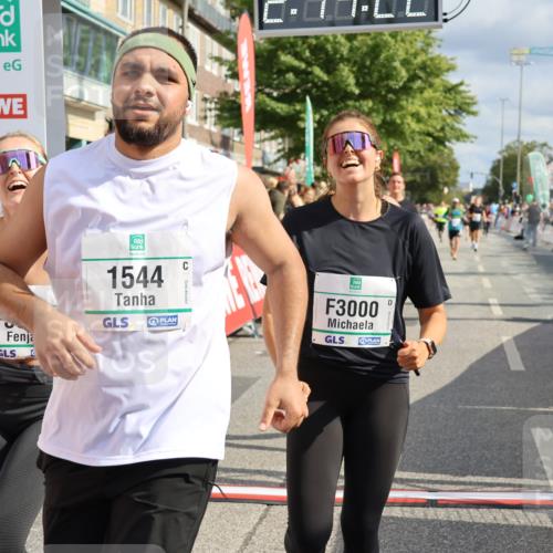 15.09.2024 - PSD Bank Halbmarathon Strokosch-Dieckow http://msf.ph/oto/7092278 15.09.2024 12:15:13 Ziel 798, 1544, 1950, 2390, 2530, 2557, 2573, 3000, 3052, 3168 meine-sportfotos.de