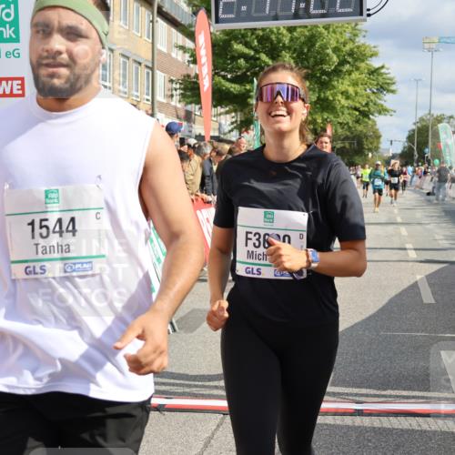 15.09.2024 - PSD Bank Halbmarathon Strokosch-Dieckow http://msf.ph/oto/7092288 15.09.2024 12:15:13 Ziel 798, 1544, 1950, 2390, 2530, 2557, 2573, 3000, 3052, 3168 meine-sportfotos.de