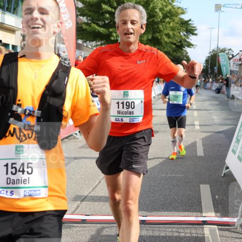 15.09.2024 - PSD Bank Halbmarathon Strokosch-Dieckow http://msf.ph/oto/7092305 15.09.2024 11:43:48 Ziel 750, 1190, 1277, 1299, 1322, 1332, 1377, 1443, 1545, 1653, 1901, 2488, 2565, 2637 meine-sportfotos.de