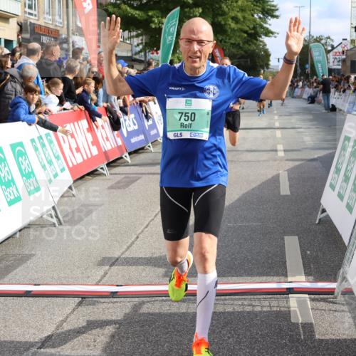 15.09.2024 - PSD Bank Halbmarathon Strokosch-Dieckow http://msf.ph/oto/7092316 15.09.2024 11:43:49 Ziel 750, 1190, 1277, 1299, 1322, 1332, 1443, 1545, 1901, 2488, 2565, 2637 meine-sportfotos.de