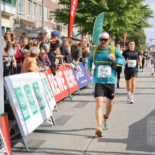 15.09.2024 - PSD Bank Halbmarathon Strokosch-Dieckow http://msf.ph/oto/7092319 15.09.2024 12:15:23 Ziel 798, 1544, 1950, 1964, 2091, 2118, 2522, 2530, 3000, 3052, 3080, 3168, 3170 meine-sportfotos.de