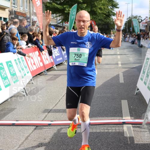 15.09.2024 - PSD Bank Halbmarathon Strokosch-Dieckow http://msf.ph/oto/7092320 15.09.2024 11:43:49 Ziel 750, 1190, 1277, 1299, 1322, 1332, 1443, 1545, 1901, 2488, 2565, 2637 meine-sportfotos.de